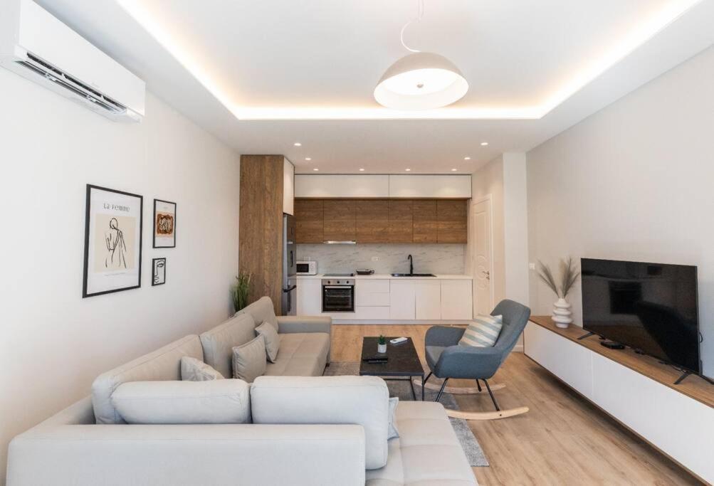 Green Leaf Apartment تيرانا المظهر الخارجي الصورة