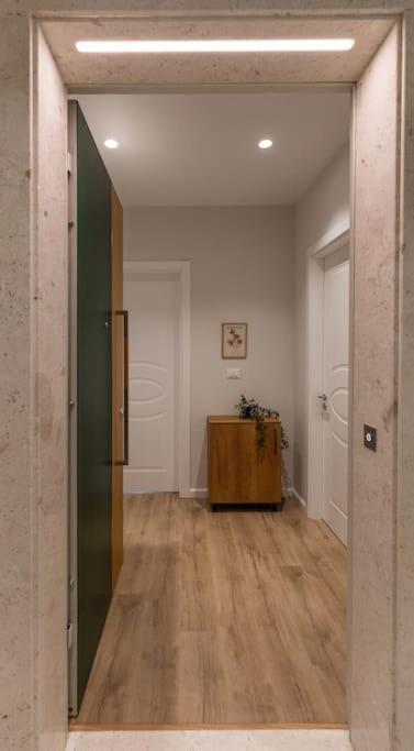 Green Leaf Apartment تيرانا المظهر الخارجي الصورة